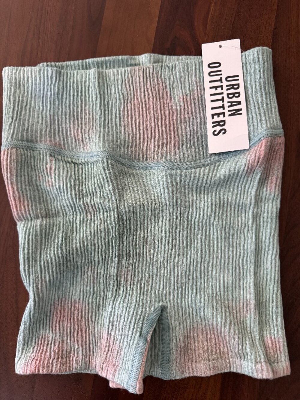 URBAN OUTFITTERS DIANNA SEAMLESS RIBBED SHORTS SIZE XS/S